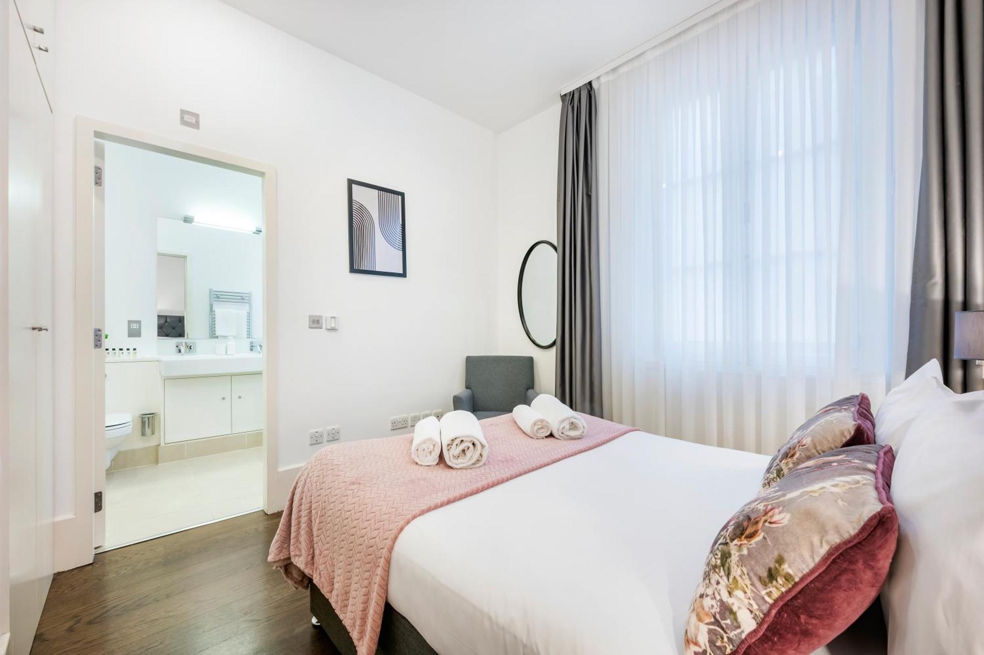 Welcome London Mayfair Exterior photo